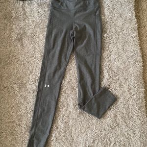 NEVER WORN BEFORE: grey leggings
